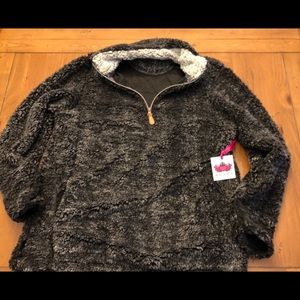 Sherpa Super soft half zip pullover